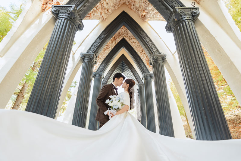 SJwedding鯊魚婚紗婚攝團隊小倩在台中麗寶樂園火炎山拍攝的自助婚紗” border=