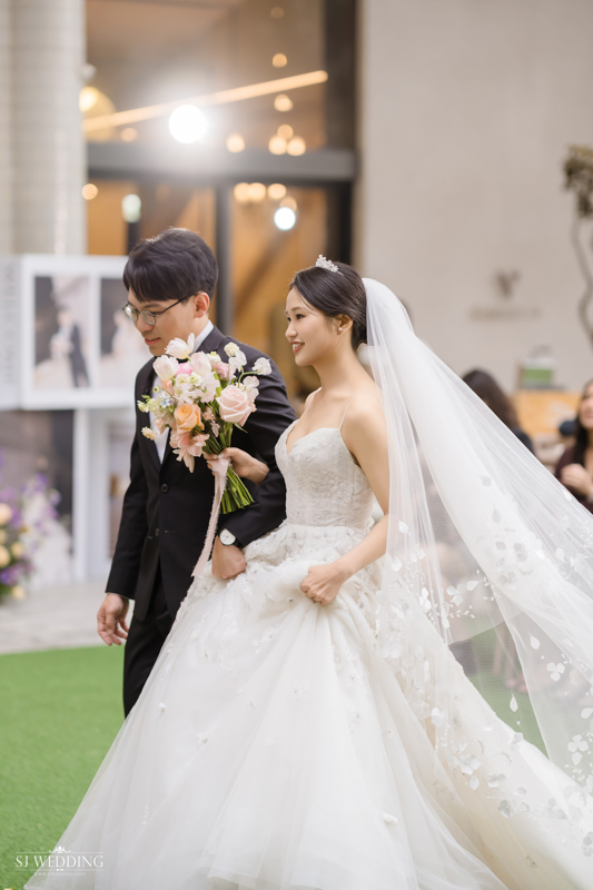 SJwedding鯊魚婚紗婚攝團隊Morning默在CHALET V拍攝的婚禮紀錄” border=