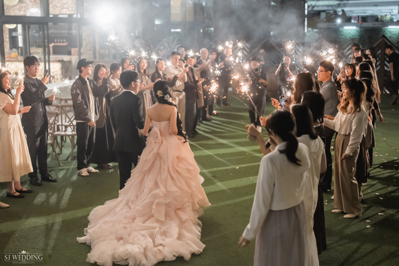 SJwedding鯊魚婚紗婚攝團隊Morning默在CHALET V拍攝的婚禮紀錄” border=