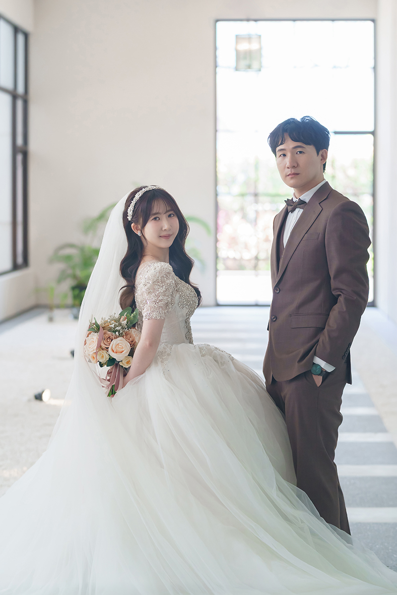 SJwedding鯊魚婚紗婚攝團隊鄭勳在台中蘭克斯特拍攝的婚禮紀錄” border=