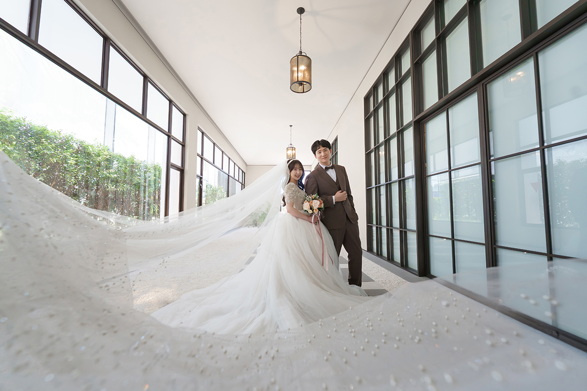 SJwedding鯊魚婚紗婚攝團隊鄭勳在台中蘭克斯特拍攝的婚禮紀錄” border=