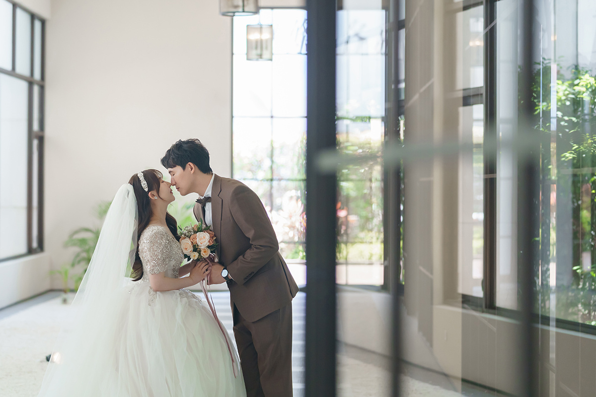 SJwedding鯊魚婚紗婚攝團隊鄭勳在台中蘭克斯特拍攝的婚禮紀錄” border=