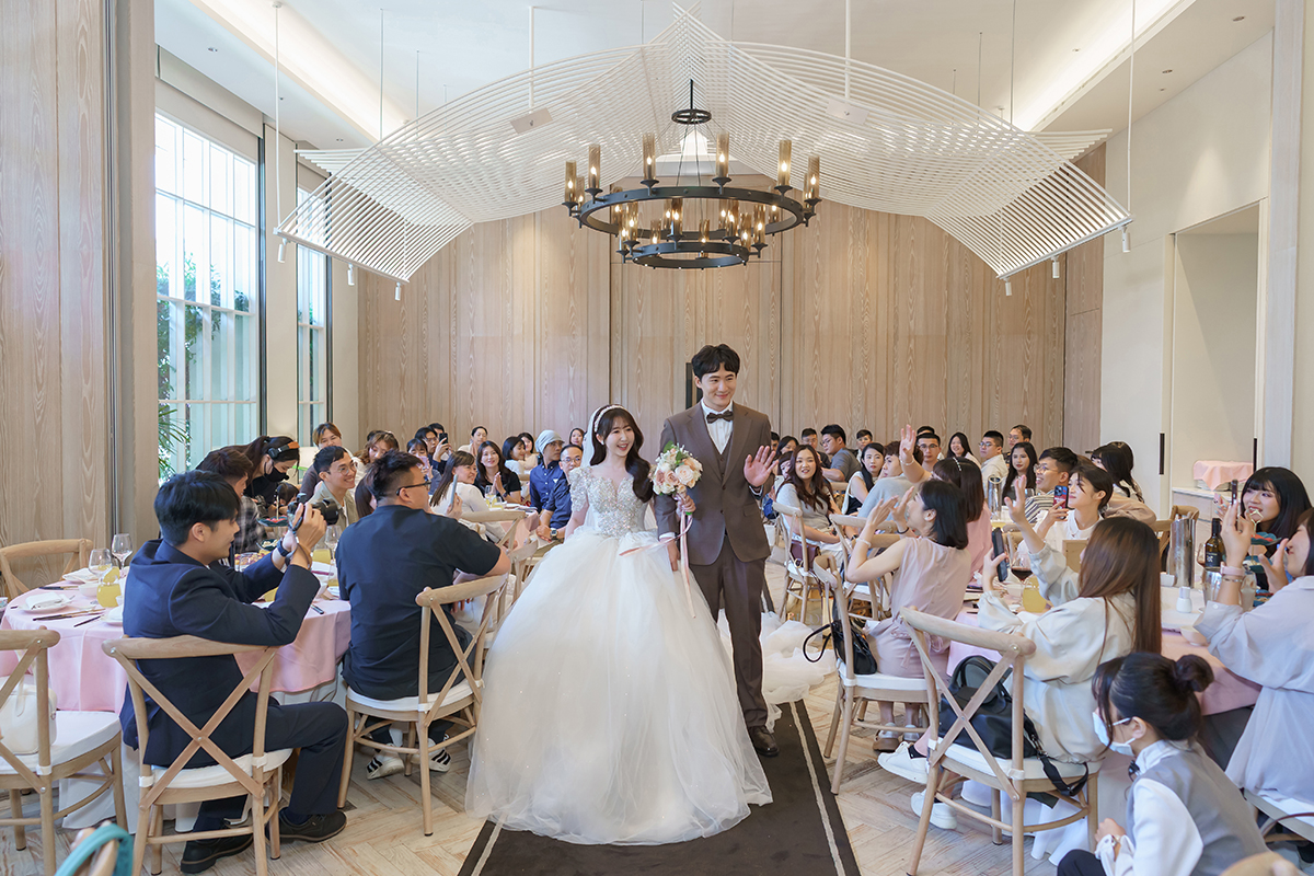 SJwedding鯊魚婚紗婚攝團隊鄭勳在台中蘭克斯特拍攝的婚禮紀錄” border=