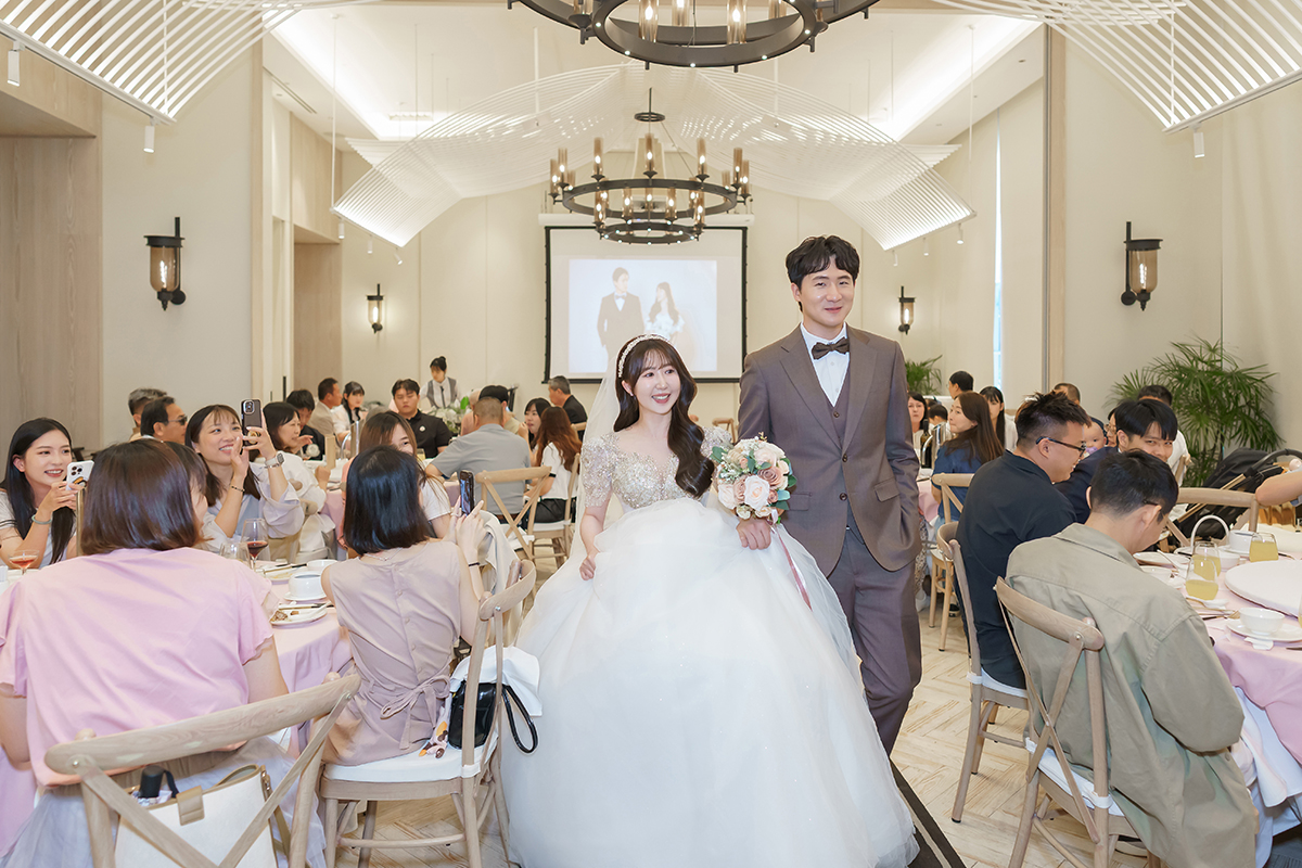 SJwedding鯊魚婚紗婚攝團隊鄭勳在台中蘭克斯特拍攝的婚禮紀錄” border=