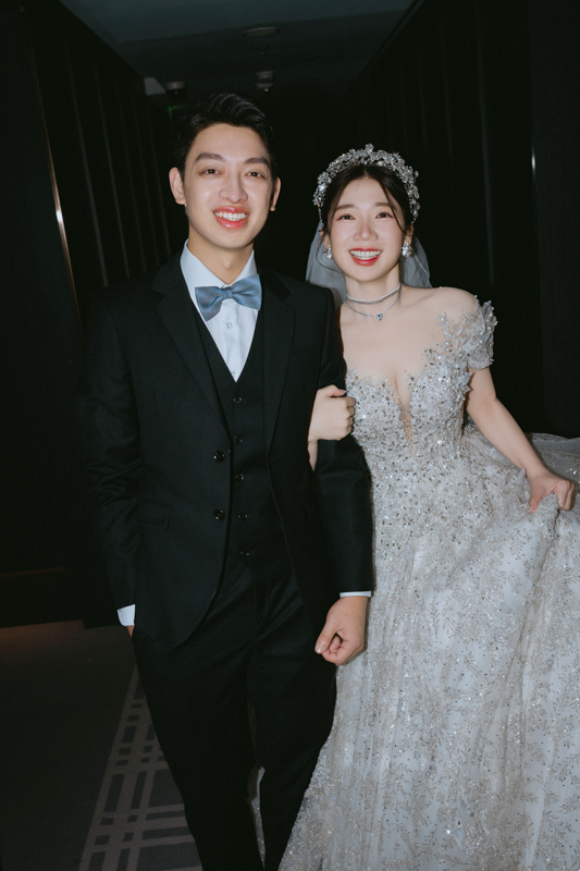 SJwedding鯊魚婚紗婚攝團隊雨翰在台北萬豪酒店拍攝的婚禮紀錄” border=