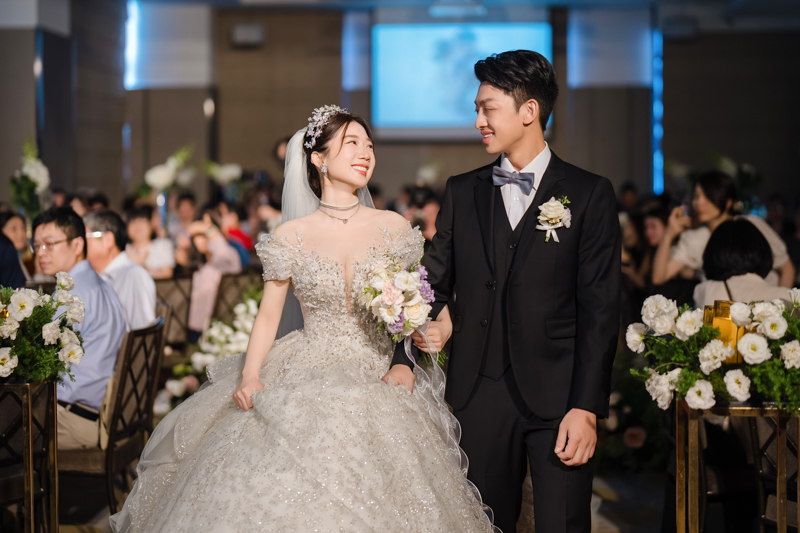 SJwedding鯊魚婚紗婚攝團隊雨翰在台北萬豪酒店拍攝的婚禮紀錄” border=