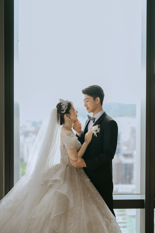 SJwedding鯊魚婚紗婚攝團隊雨翰在台北萬豪酒店拍攝的婚禮紀錄” border=