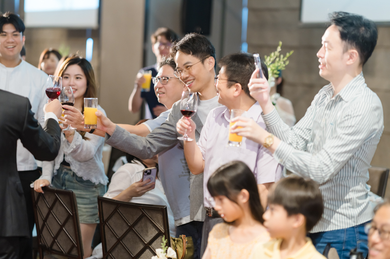 SJwedding鯊魚婚紗婚攝團隊雨翰在台北萬豪酒店拍攝的婚禮紀錄” border=