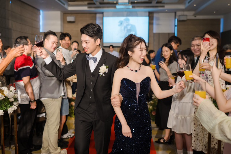 SJwedding鯊魚婚紗婚攝團隊雨翰在台北萬豪酒店拍攝的婚禮紀錄” border=