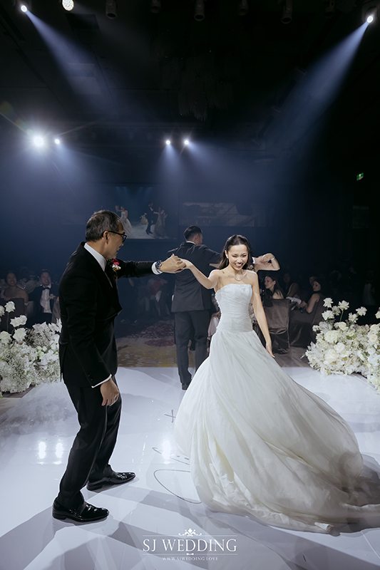 SJwedding鯊魚婚紗婚攝團隊鯊魚在台北美福飯店拍攝的婚禮紀錄” border=