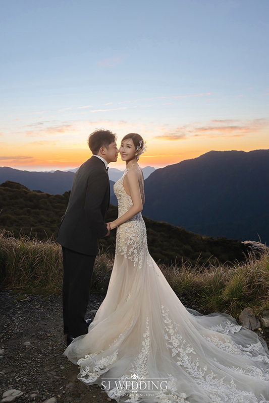 SJwedding鯊魚婚紗婚攝團隊鯊魚在南投合歡山老英格蘭莊園惠蓀林場拍攝的自助婚紗” border=