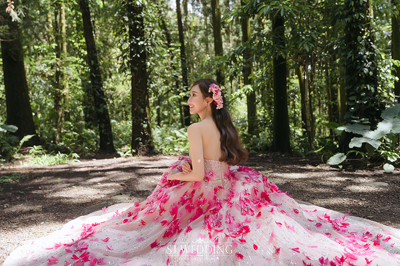 SJwedding鯊魚婚紗婚攝團隊鯊魚在南投合歡山老英格蘭莊園惠蓀林場拍攝的自助婚紗” border=