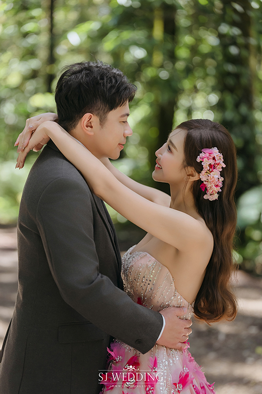 SJwedding鯊魚婚紗婚攝團隊鯊魚在南投合歡山老英格蘭莊園惠蓀林場拍攝的自助婚紗” border=