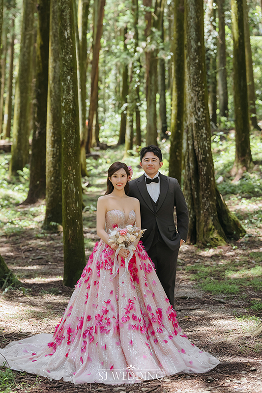 SJwedding鯊魚婚紗婚攝團隊鯊魚在南投合歡山老英格蘭莊園惠蓀林場拍攝的自助婚紗” border=