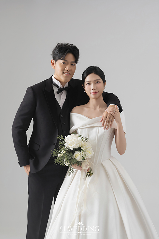 SJwedding鯊魚婚紗婚攝團隊鯊魚在台北拍攝的自助婚紗” border=