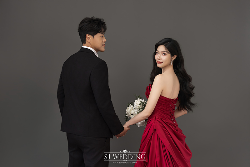 SJwedding鯊魚婚紗婚攝團隊鯊魚在台北拍攝的自助婚紗” border=