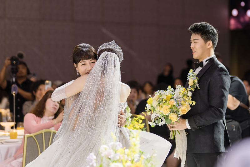 SJwedding鯊魚婚紗婚攝團隊雨翰在台北漢來大飯店拍攝的婚禮紀錄” border=