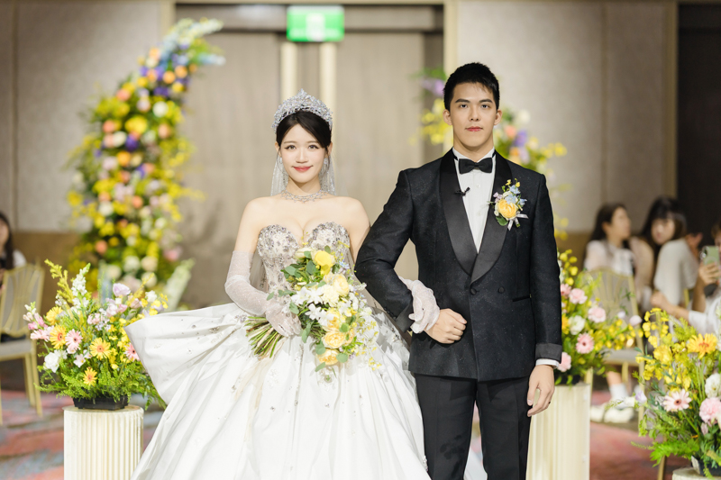 SJwedding鯊魚婚紗婚攝團隊雨翰在台北漢來大飯店拍攝的婚禮紀錄” border=