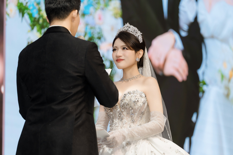 SJwedding鯊魚婚紗婚攝團隊雨翰在台北漢來大飯店拍攝的婚禮紀錄” border=