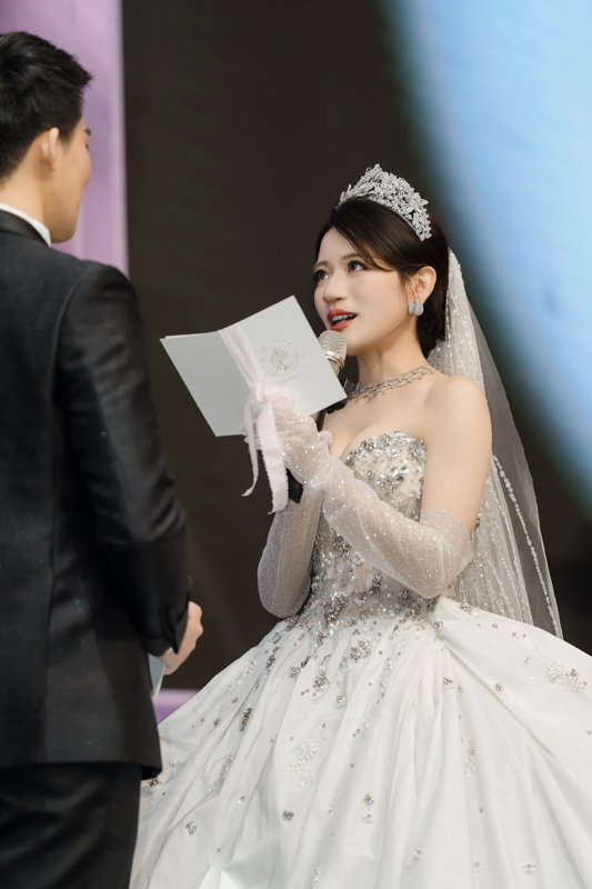 SJwedding鯊魚婚紗婚攝團隊雨翰在台北漢來大飯店拍攝的婚禮紀錄” border=