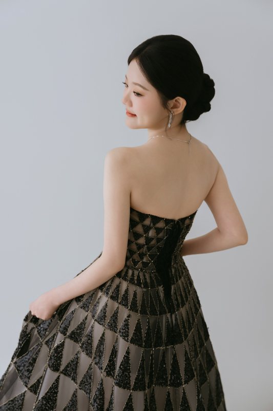 SJwedding鯊魚婚紗婚攝團隊雨翰在台北mainspaceAttic80大同大學拍攝的自助婚紗” border=