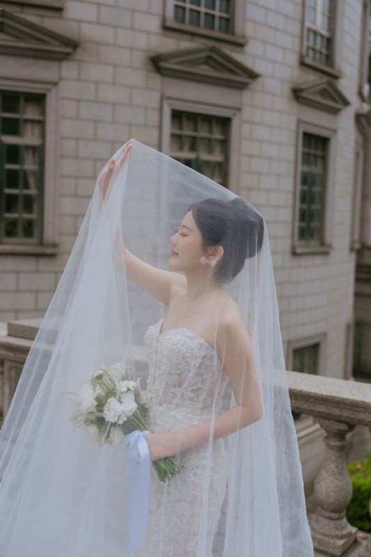 SJwedding鯊魚婚紗婚攝團隊雨翰在台北mainspaceAttic80大同大學拍攝的自助婚紗” border=
