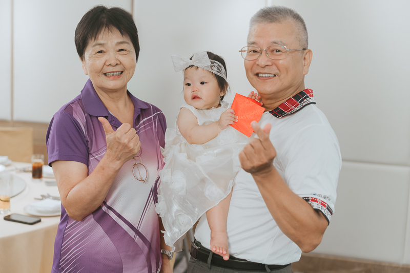 兒童寫真,寶寶寫真,兒童寫真攝影師,兒童攝影推薦,親子攝影師推薦,史東攝影,全家福,台北君悅酒店,親子攝影,抓周寫真