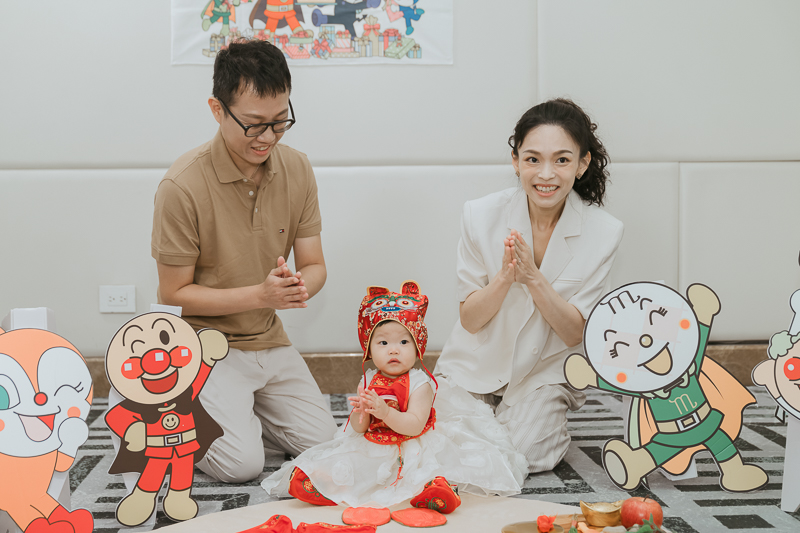 兒童寫真,寶寶寫真,兒童寫真攝影師,兒童攝影推薦,親子攝影師推薦,史東攝影,全家福,台北君悅酒店,親子攝影,抓周寫真