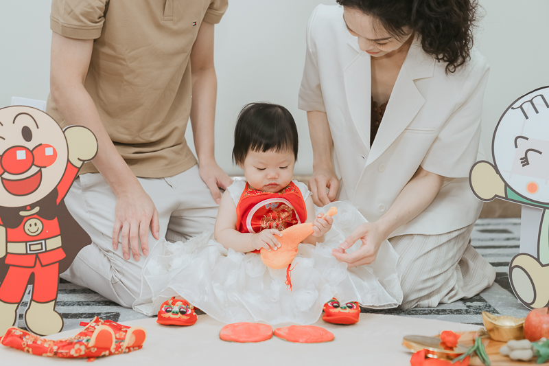 兒童寫真,寶寶寫真,兒童寫真攝影師,兒童攝影推薦,親子攝影師推薦,史東攝影,全家福,台北君悅酒店,親子攝影,抓周寫真