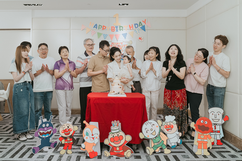 兒童寫真,寶寶寫真,兒童寫真攝影師,兒童攝影推薦,親子攝影師推薦,史東攝影,全家福,台北君悅酒店,親子攝影,抓周寫真