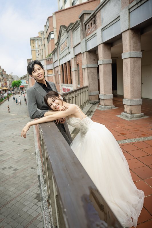 SJwedding鯊魚婚紗婚攝團隊Wesley在台北拍攝的自助婚紗