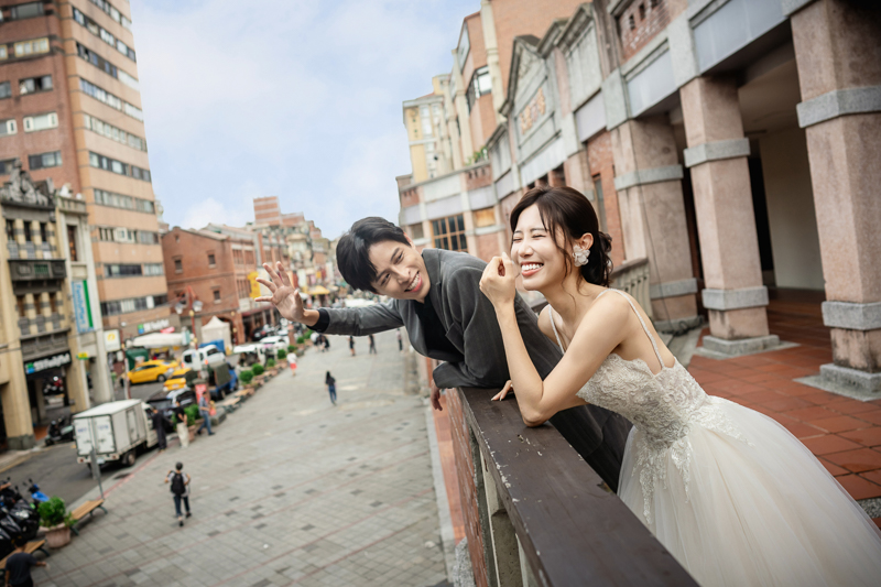 SJwedding鯊魚婚紗婚攝團隊Wesley在台北拍攝的自助婚紗