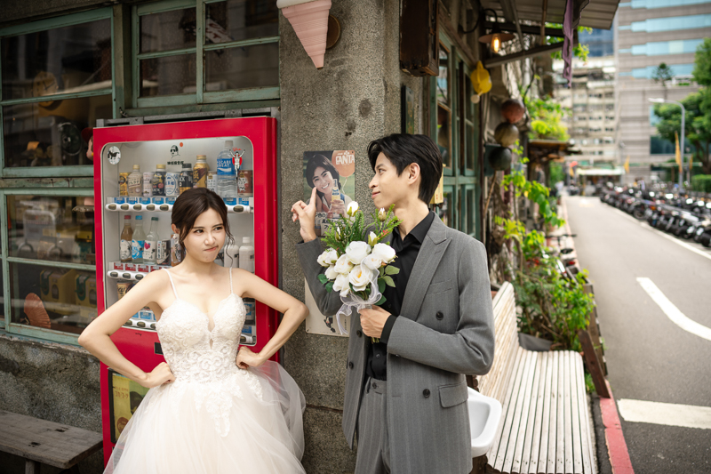 SJwedding鯊魚婚紗婚攝團隊Wesley在台北拍攝的自助婚紗