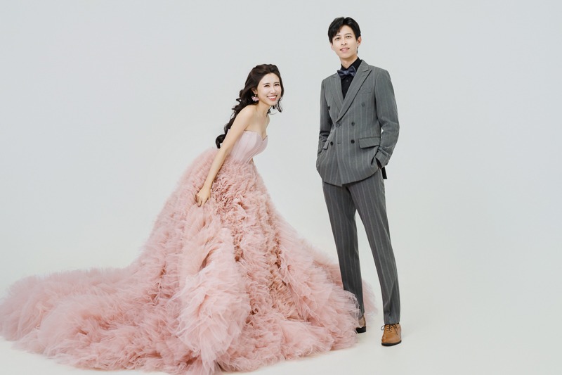 SJwedding鯊魚婚紗婚攝團隊Wesley在台北拍攝的自助婚紗