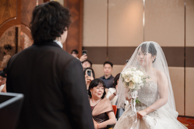 SJwedding鯊魚婚紗婚攝團隊水牛在大倉久和拍攝的婚禮紀錄” border=