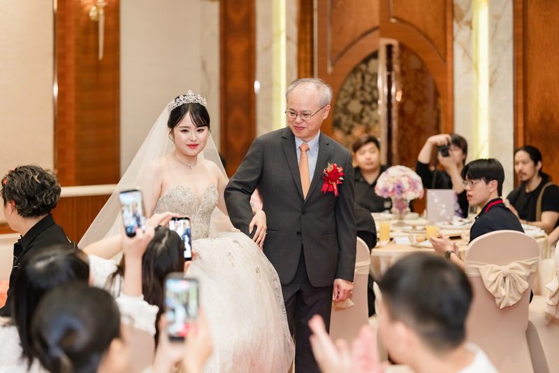 SJwedding鯊魚婚紗婚攝團隊水牛在大倉久和拍攝的婚禮紀錄” border=