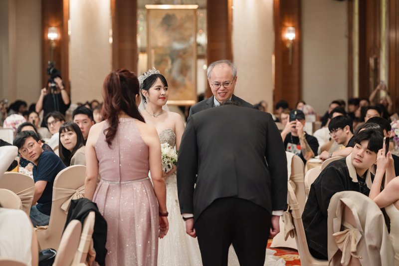 SJwedding鯊魚婚紗婚攝團隊水牛在大倉久和拍攝的婚禮紀錄” border=