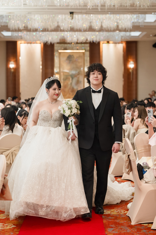 SJwedding鯊魚婚紗婚攝團隊水牛在大倉久和拍攝的婚禮紀錄” border=
