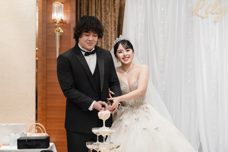 SJwedding鯊魚婚紗婚攝團隊水牛在大倉久和拍攝的婚禮紀錄” border=