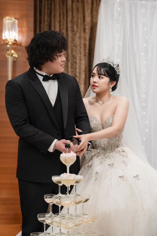 SJwedding鯊魚婚紗婚攝團隊水牛在大倉久和拍攝的婚禮紀錄” border=