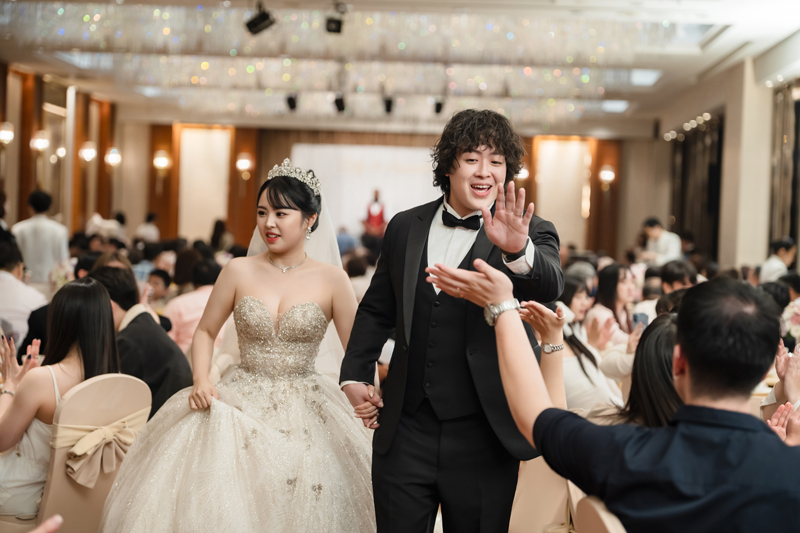 SJwedding鯊魚婚紗婚攝團隊水牛在大倉久和拍攝的婚禮紀錄” border=