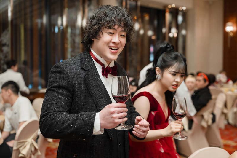 SJwedding鯊魚婚紗婚攝團隊水牛在大倉久和拍攝的婚禮紀錄” border=